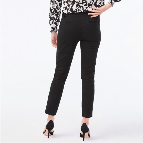 Cropped Trouser Style Black Pants - Picture 2 of 11